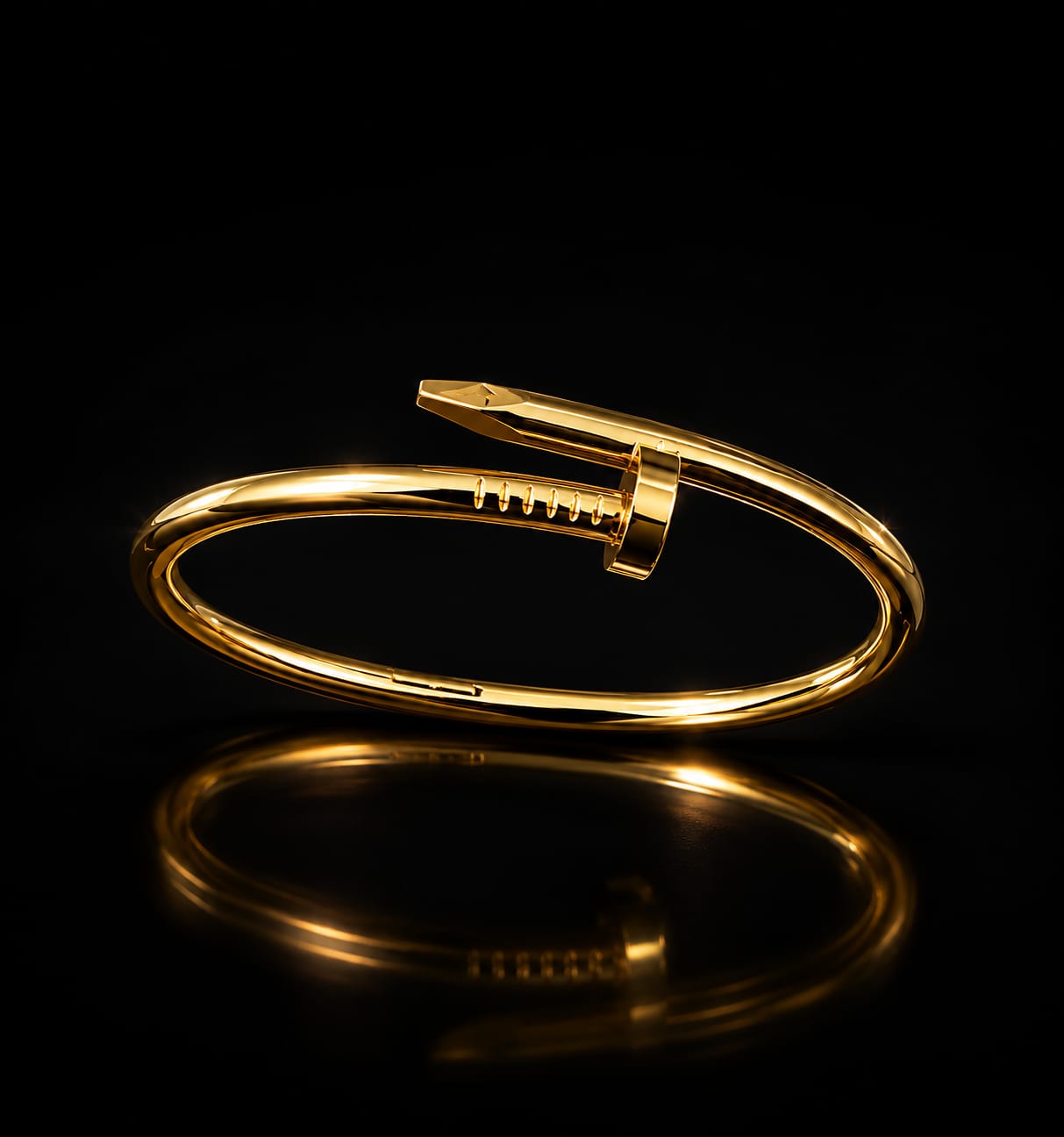 Cartier Golden Juste Un Clou Nail Bracelet