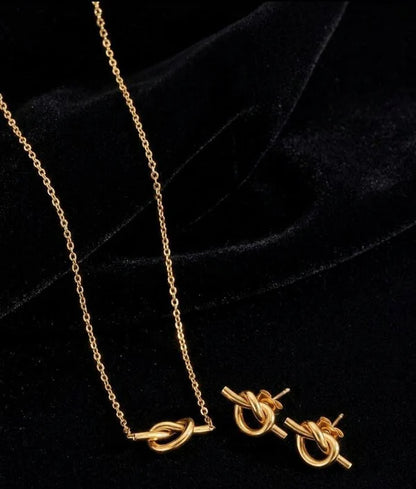 GoldenKnotEleganceSet